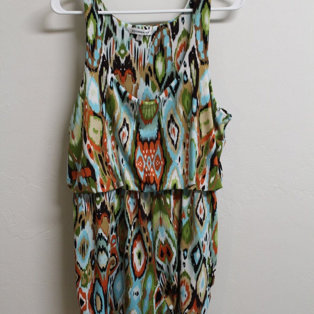 Roommates Romper Women's size XL in earth tone and geometric print